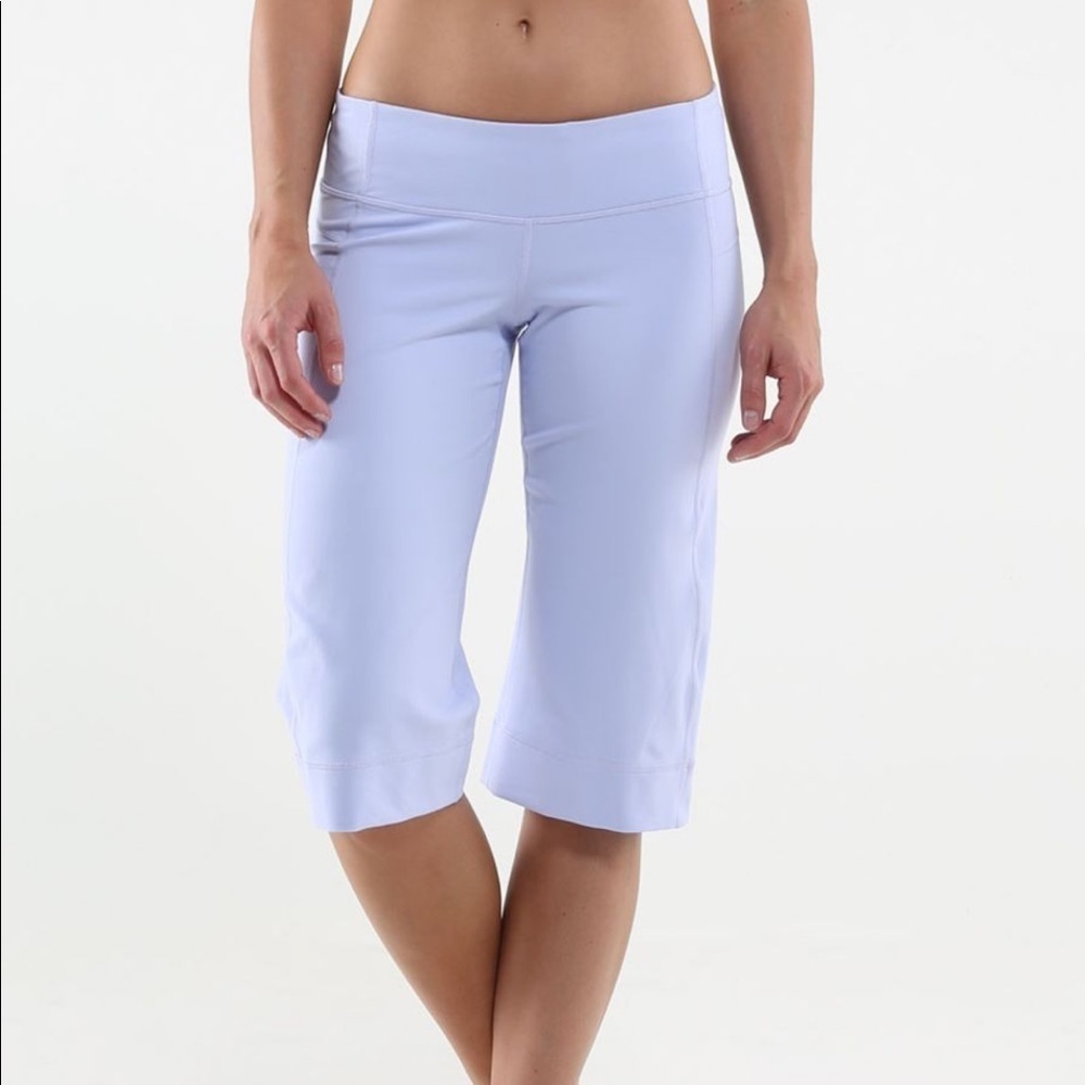 Lululemon Clam Digger Ii Cool Breeze Yoga Pants 6